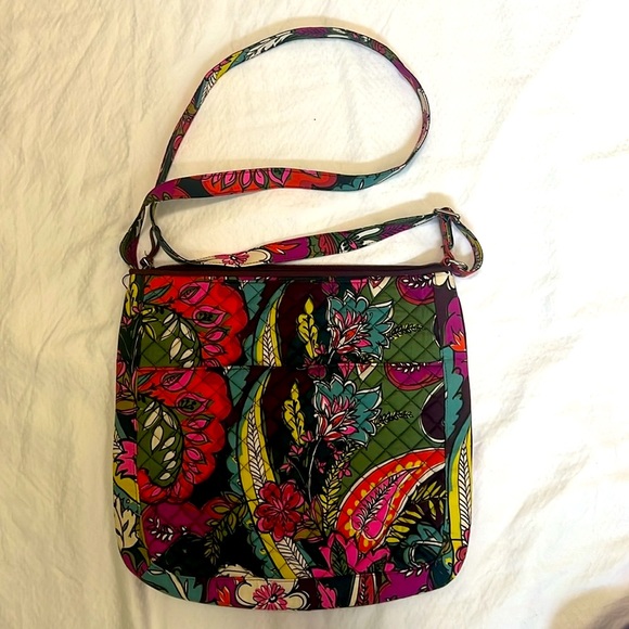 Vera Bradley, - Picture 3 of 6